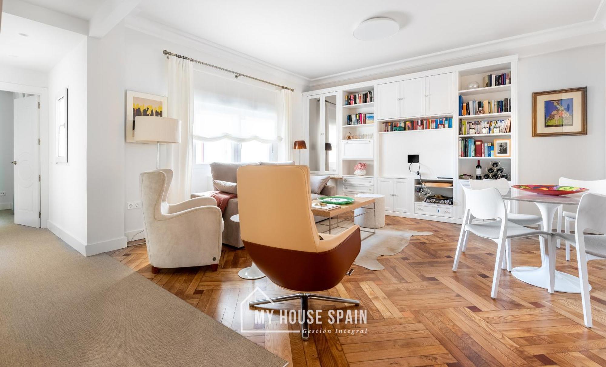 Myhousespain - Centrico Piso Junto A La Playa Gijón Exteriör bild